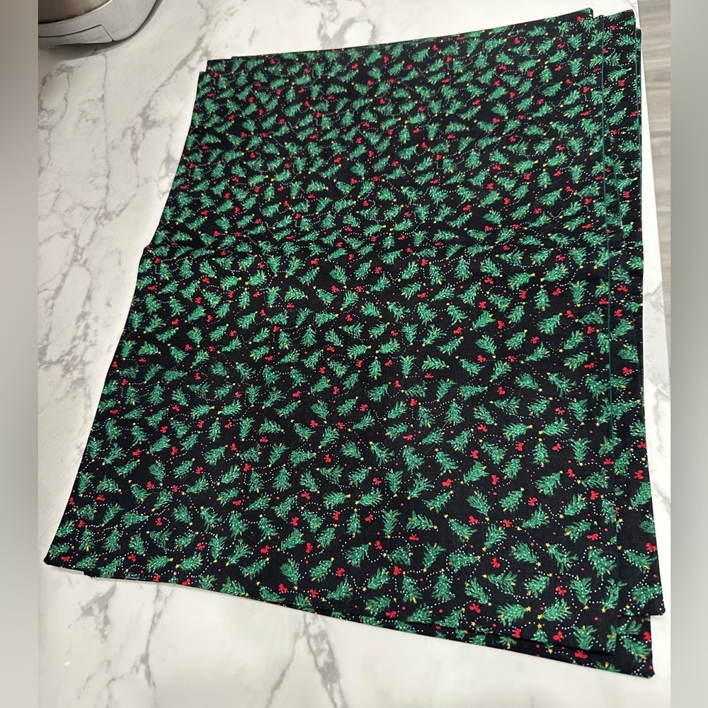 Set of four Christmas tree Christmas table place mats ￼